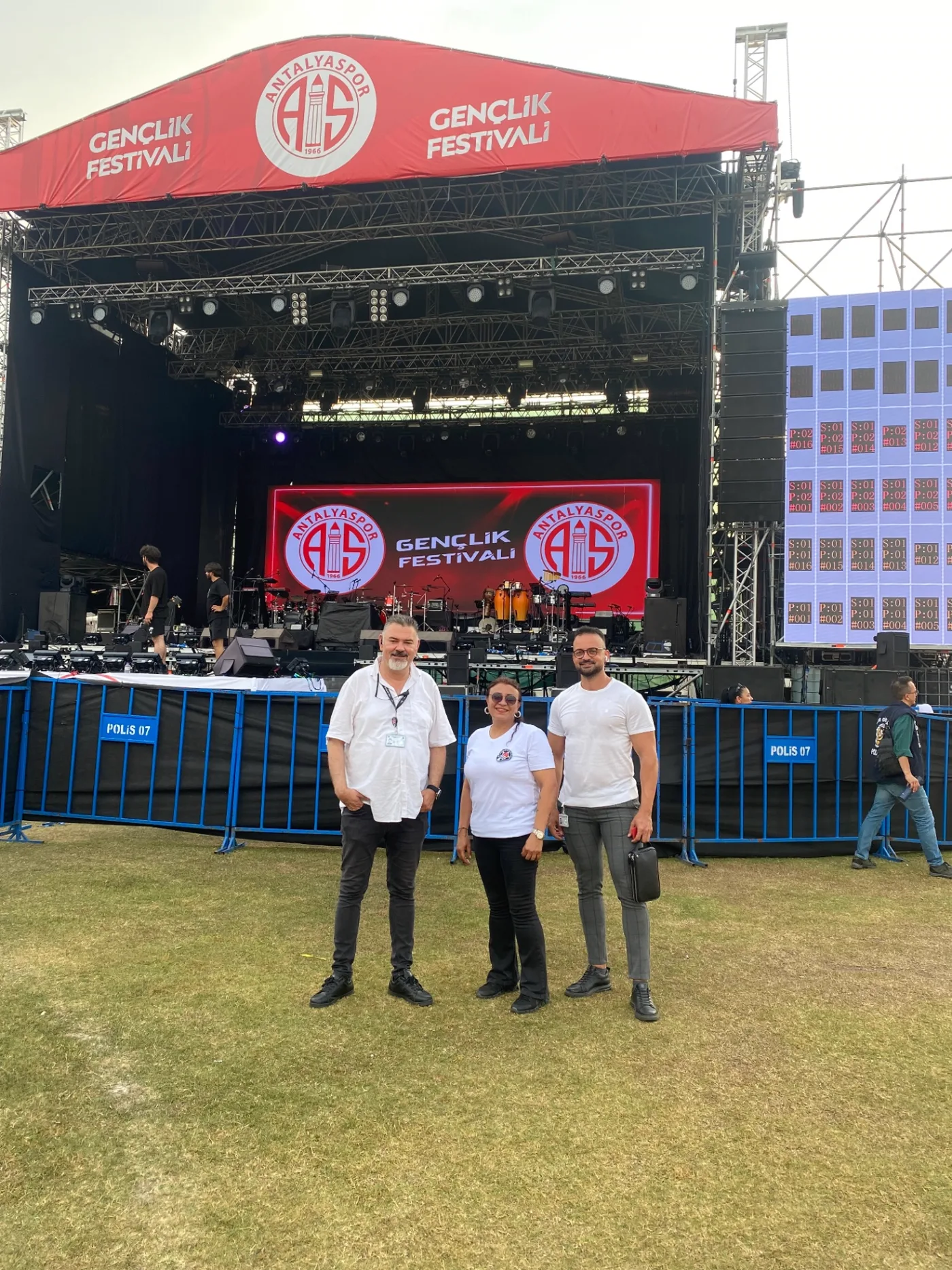 Antalyaspor Gençlik Festivali güvenlik organizasyonundan saha görüntüsü